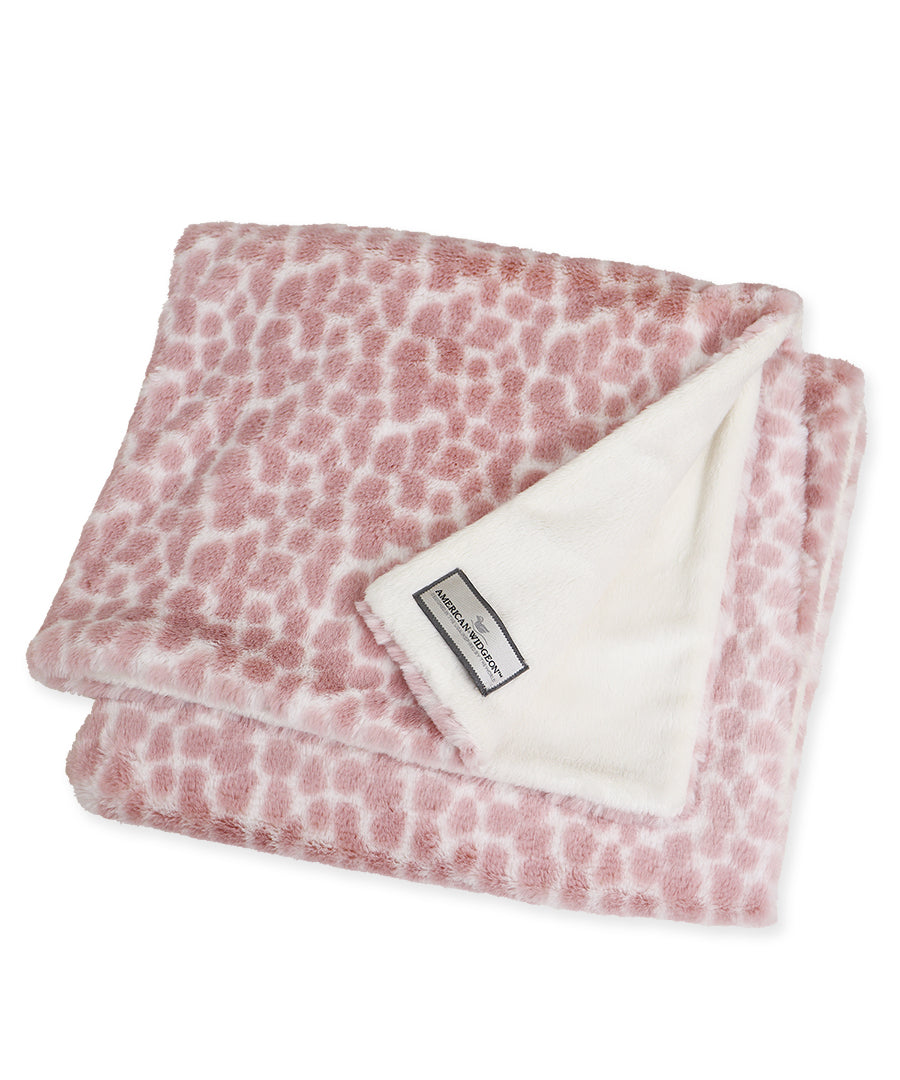 Plush Blanket 28" x 39" - Pink giraffe